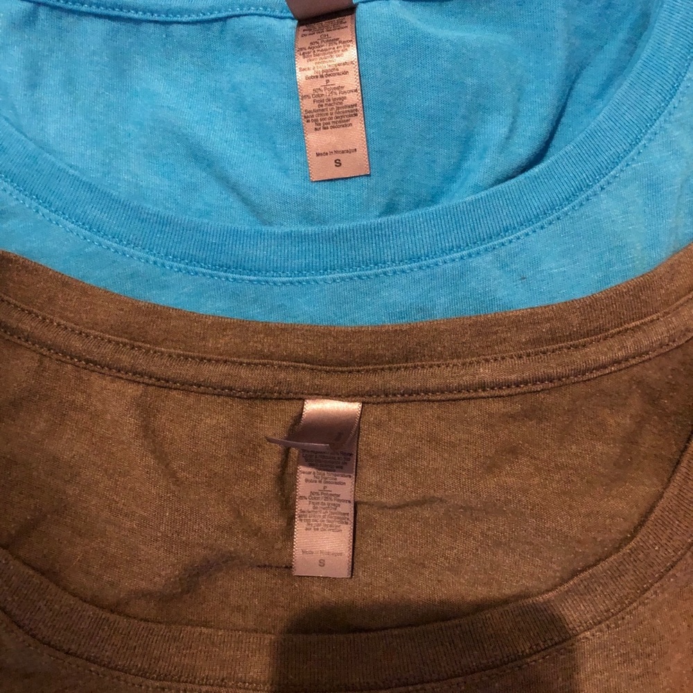 shirts bundle !! - Picture 2 of 3